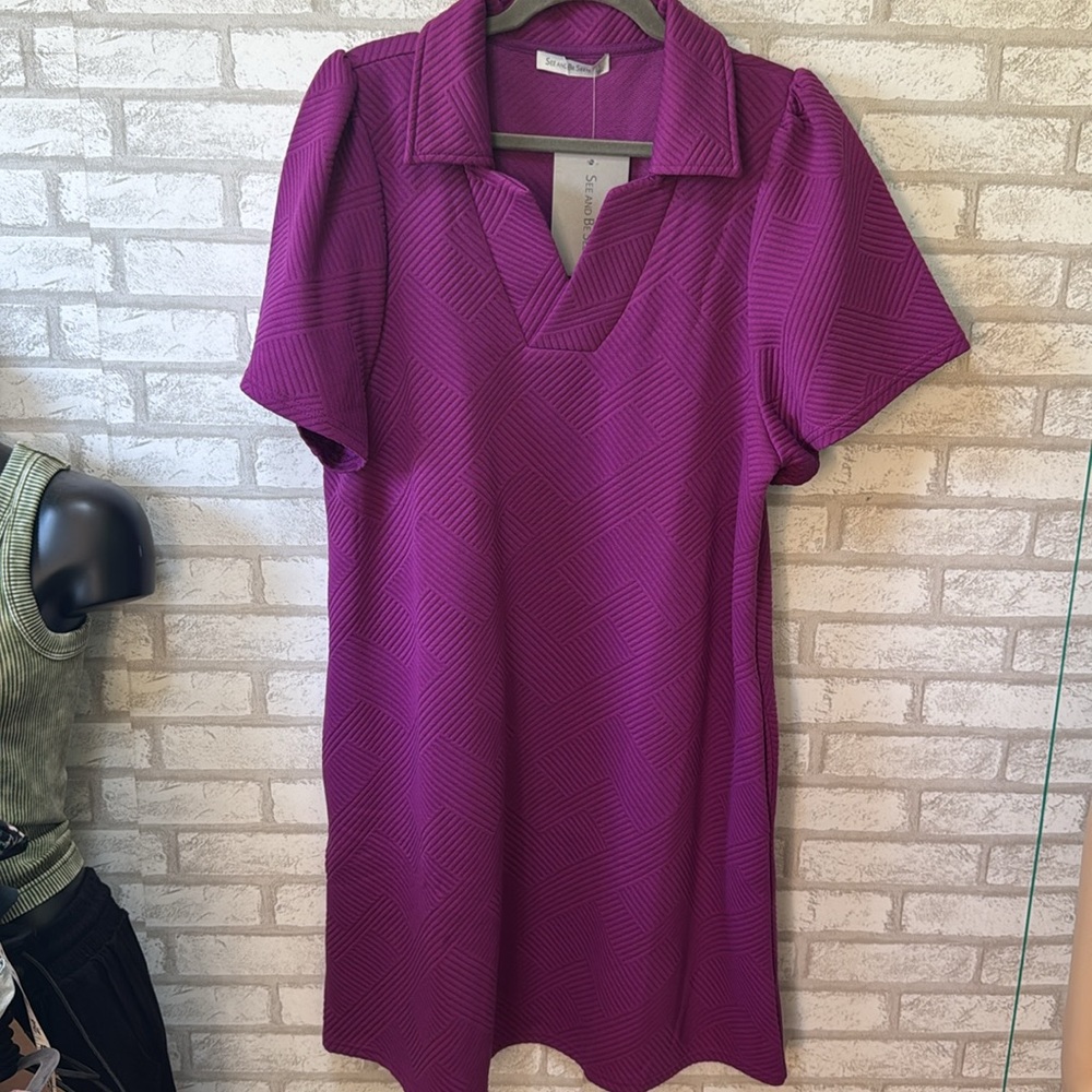 Burgandy Textured Pattern Dress - Picture 2 of 3